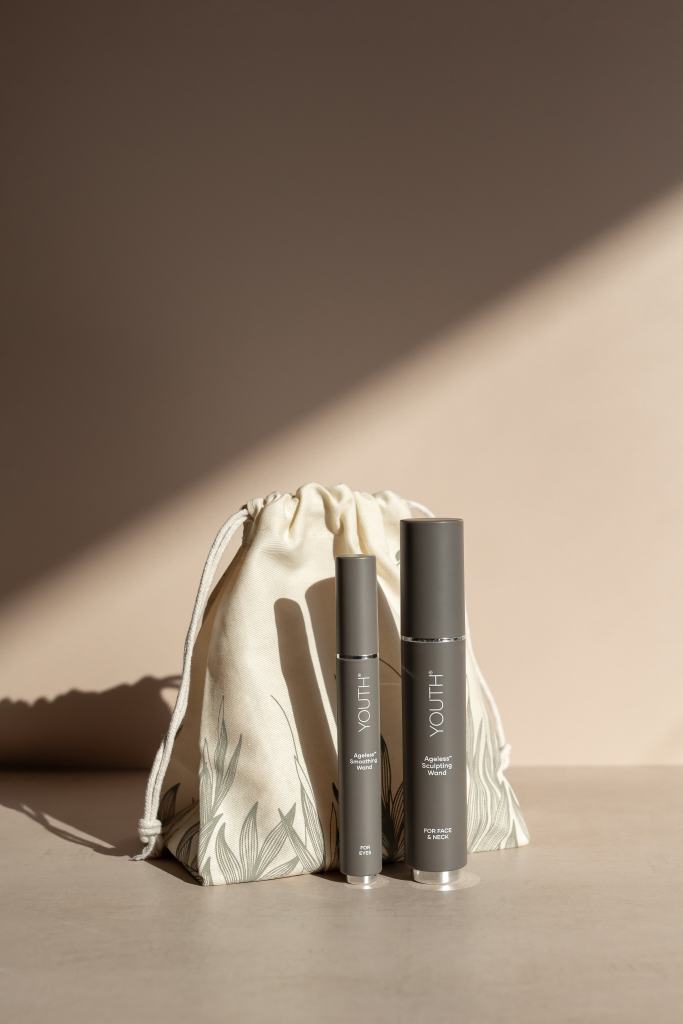 gifts for skincare lovers, skincare gifts, clean skincare gifts